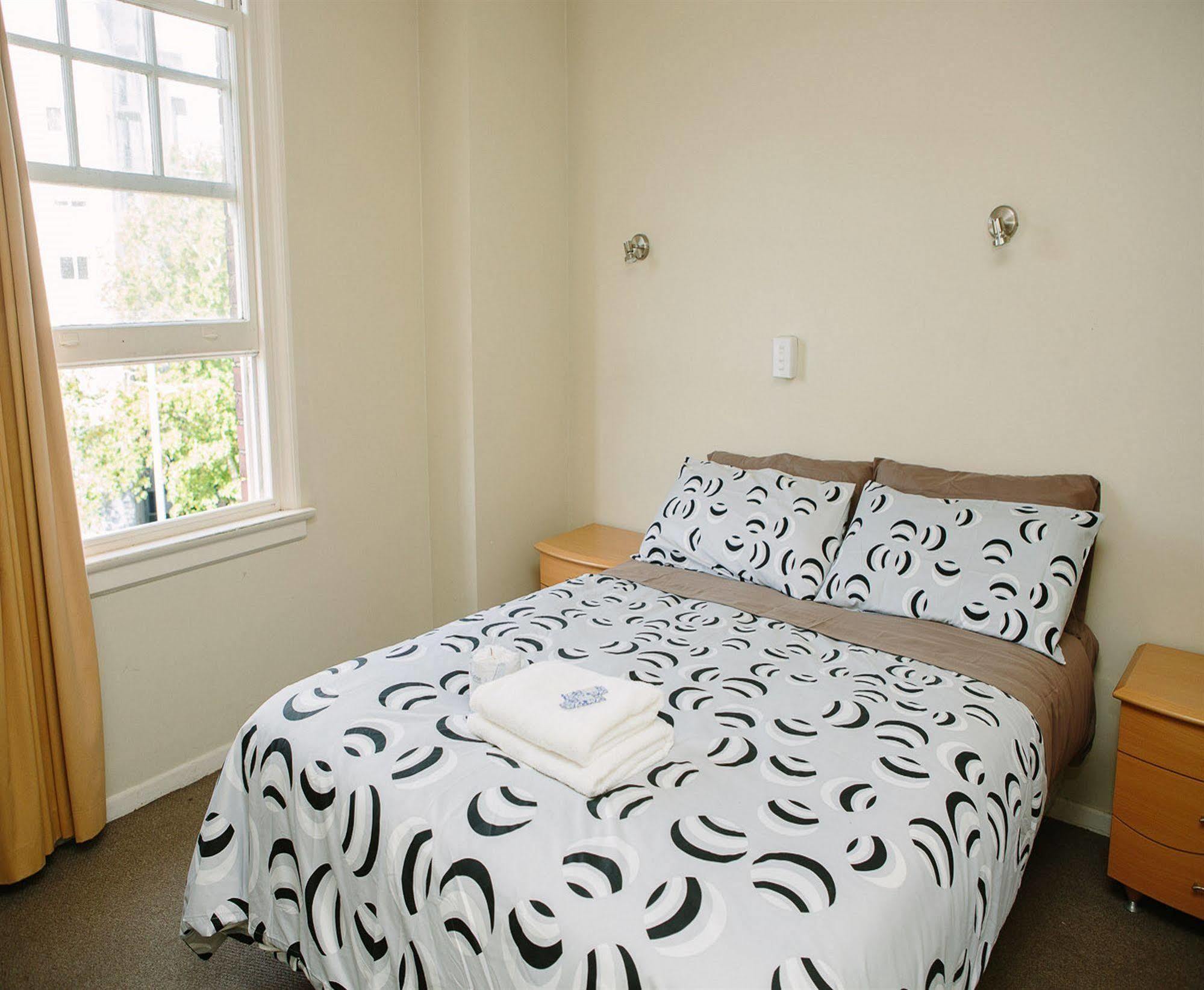 The Station Accommodation Auckland Exterior photo